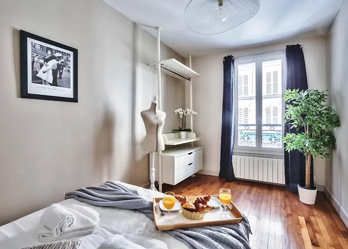 831C Friendly Property In Paris